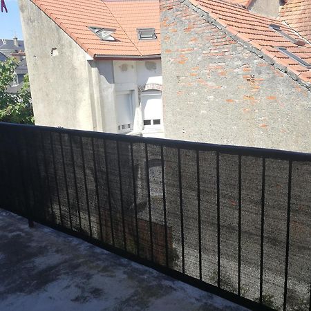 Appartement T4 Lumineux Avec Balcon - 3Eme Etage Sans Ascenseur Tarbes Luaran gambar